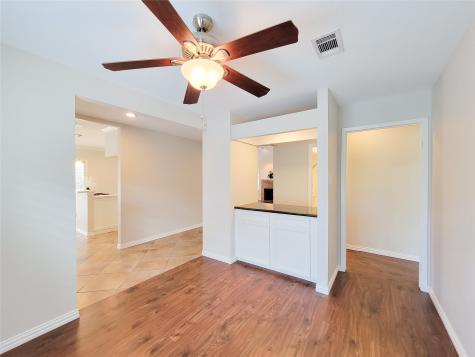 1610 Mary Mount Way Houston TX 77058