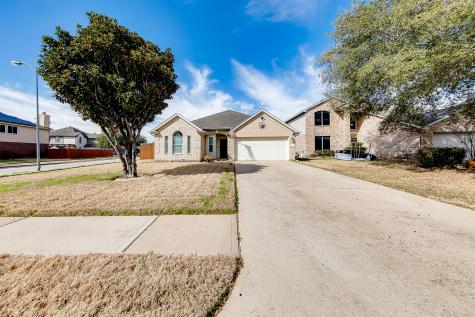 2410 Oxford Point Lane Houston TX 77014