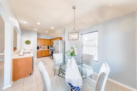 2410 Oxford Point Lane Houston TX 77014