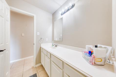 2410 Oxford Point Lane Houston TX 77014
