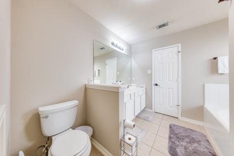 2410 Oxford Point Lane Houston TX 77014