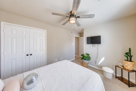 2410 Oxford Point Lane Houston TX 77014