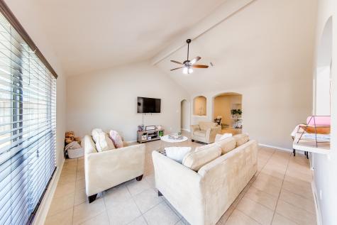 2410 Oxford Point Lane Houston TX 77014
