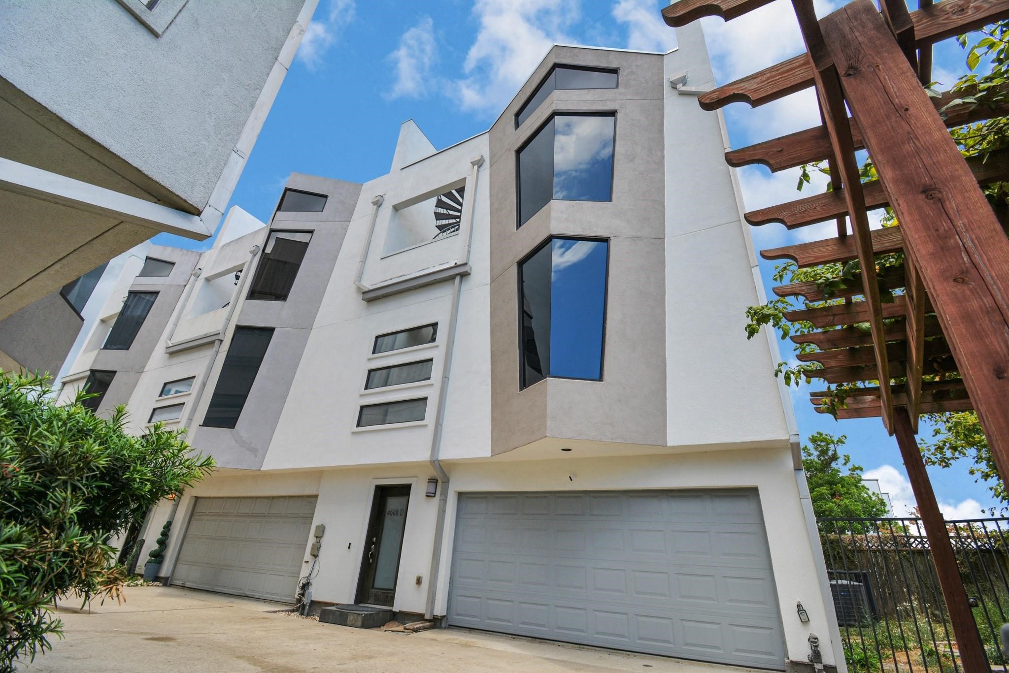 4608 Nett Street D Houston TX 77007
