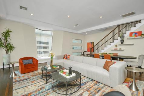 4608 Nett Street D Houston TX 77007
