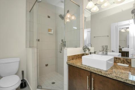4608 Nett Street D Houston TX 77007