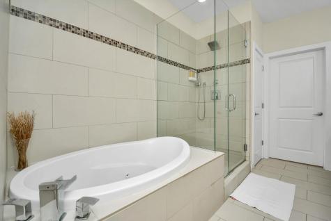 4608 Nett Street D Houston TX 77007