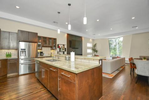4608 Nett Street D Houston TX 77007