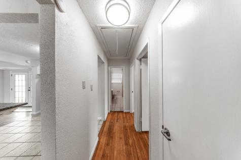 4710 Glenmont Street Bellaire TX 77401