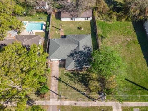 4710 Glenmont Street Bellaire TX 77401