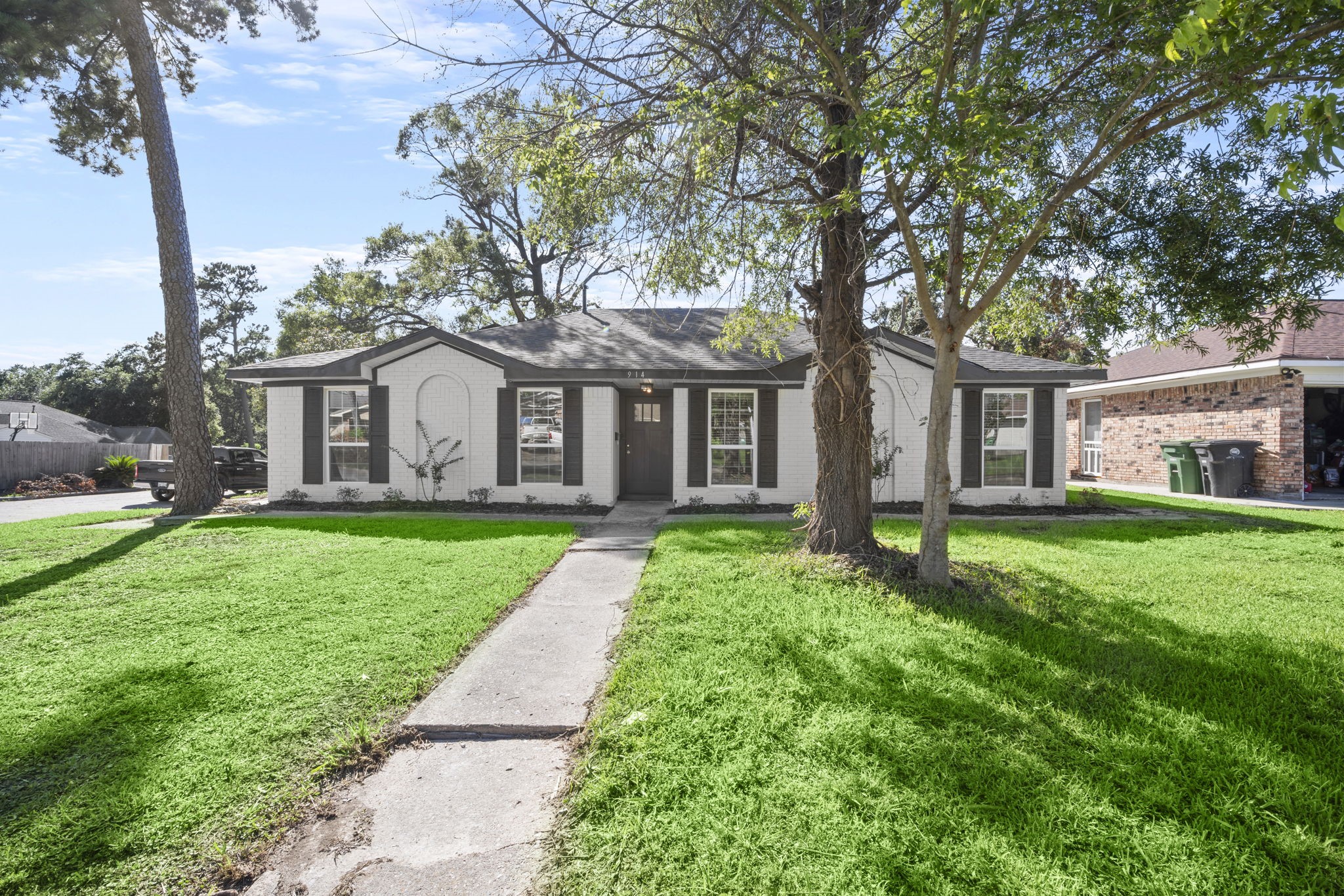 914 Grand Oaks Drive Houston TX 77015