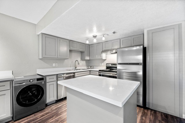 935 Byrne Street B23 Houston TX 77009