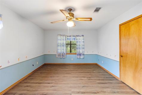 2101 Bush Drive Huntsville TX 77320