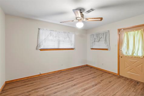 2101 Bush Drive Huntsville TX 77320