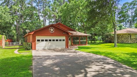 2101 Bush Drive Huntsville TX 77320