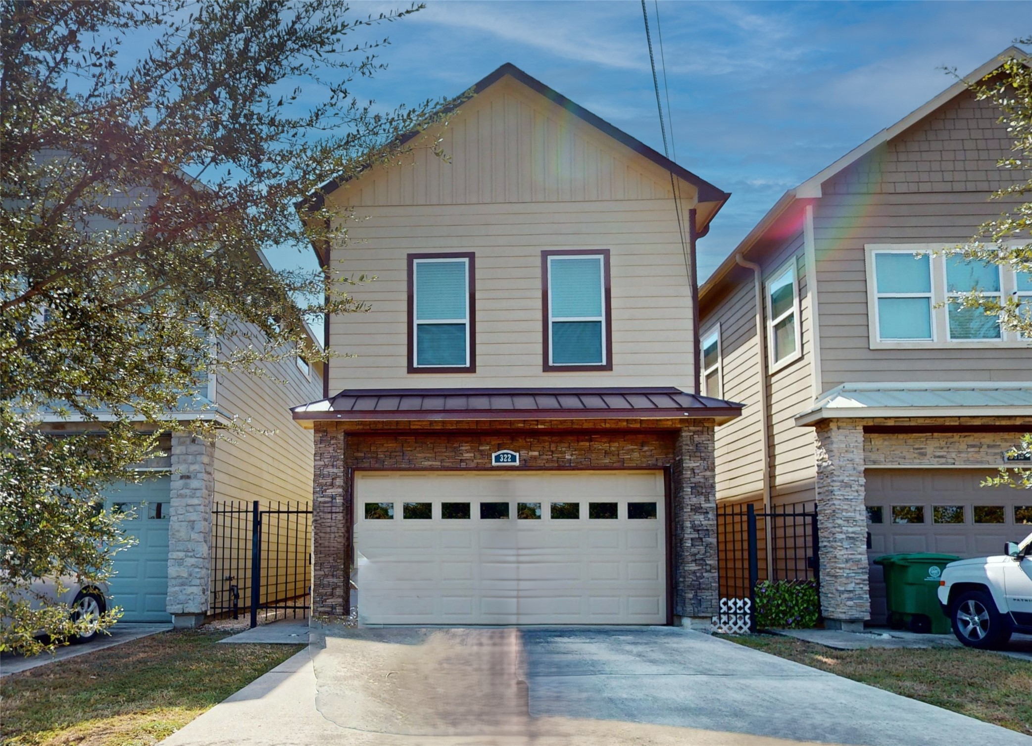 322 E 40th Street Houston TX 77018