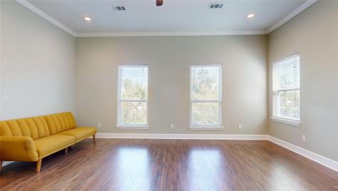 322 E 40th Street Houston TX 77018