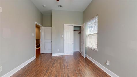 322 E 40th Street Houston TX 77018