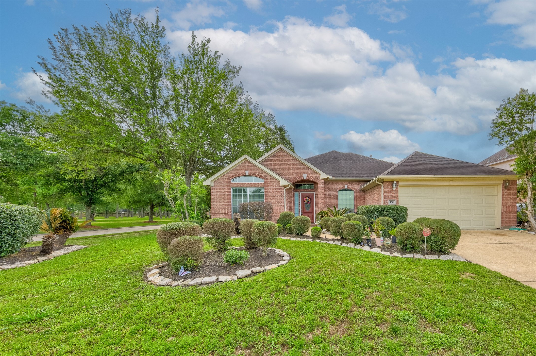 4501 Brookstone Lane League City TX 77573