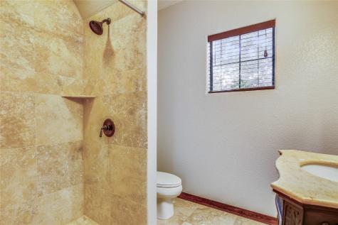 1432 W 21st Street A Houston TX 77008