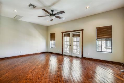 1432 W 21st Street A Houston TX 77008