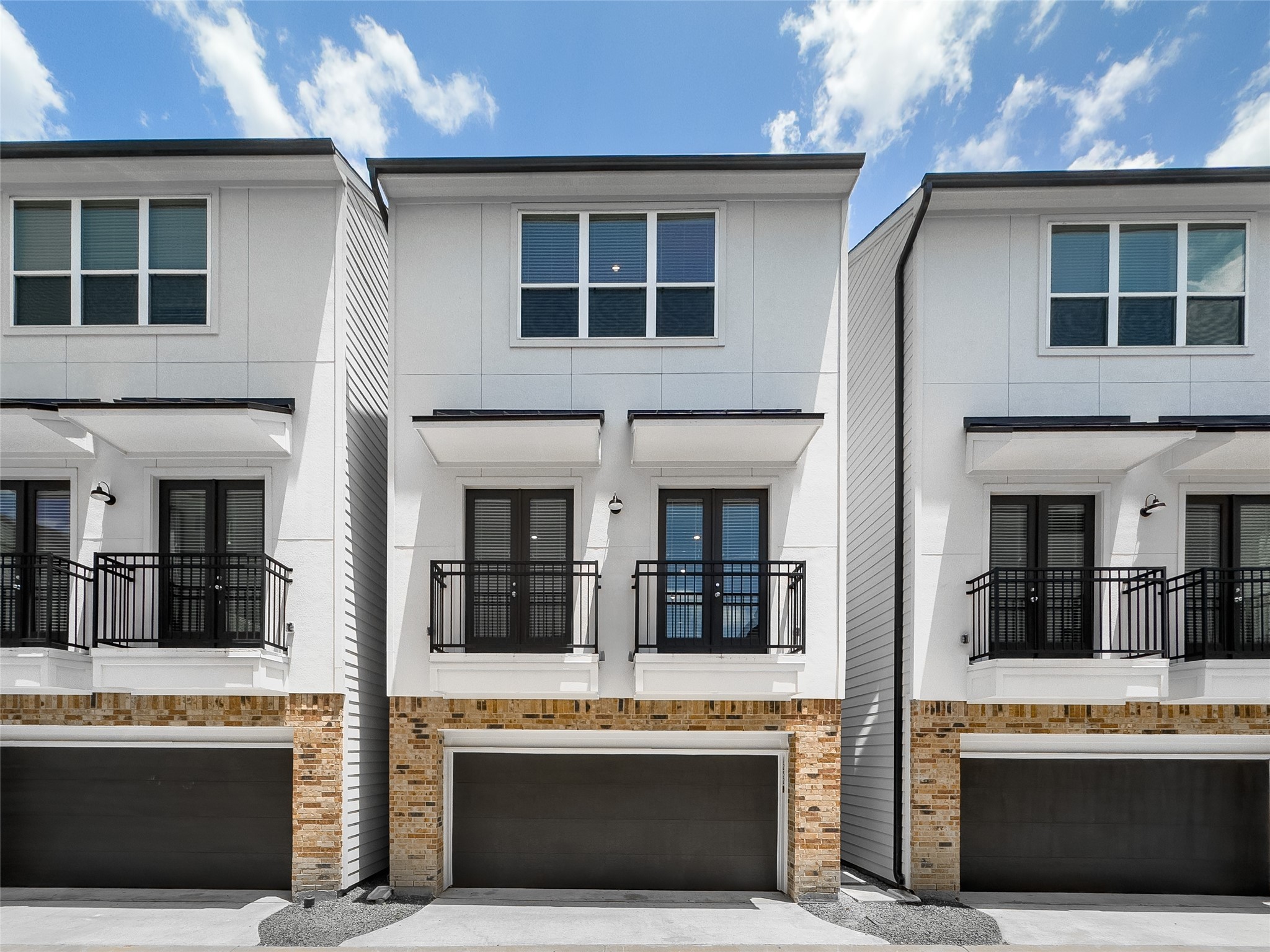 1284 N Post Oak Road A Houston TX 77055