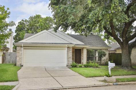 2011 Highland Hills Drive Sugar Land TX 77478