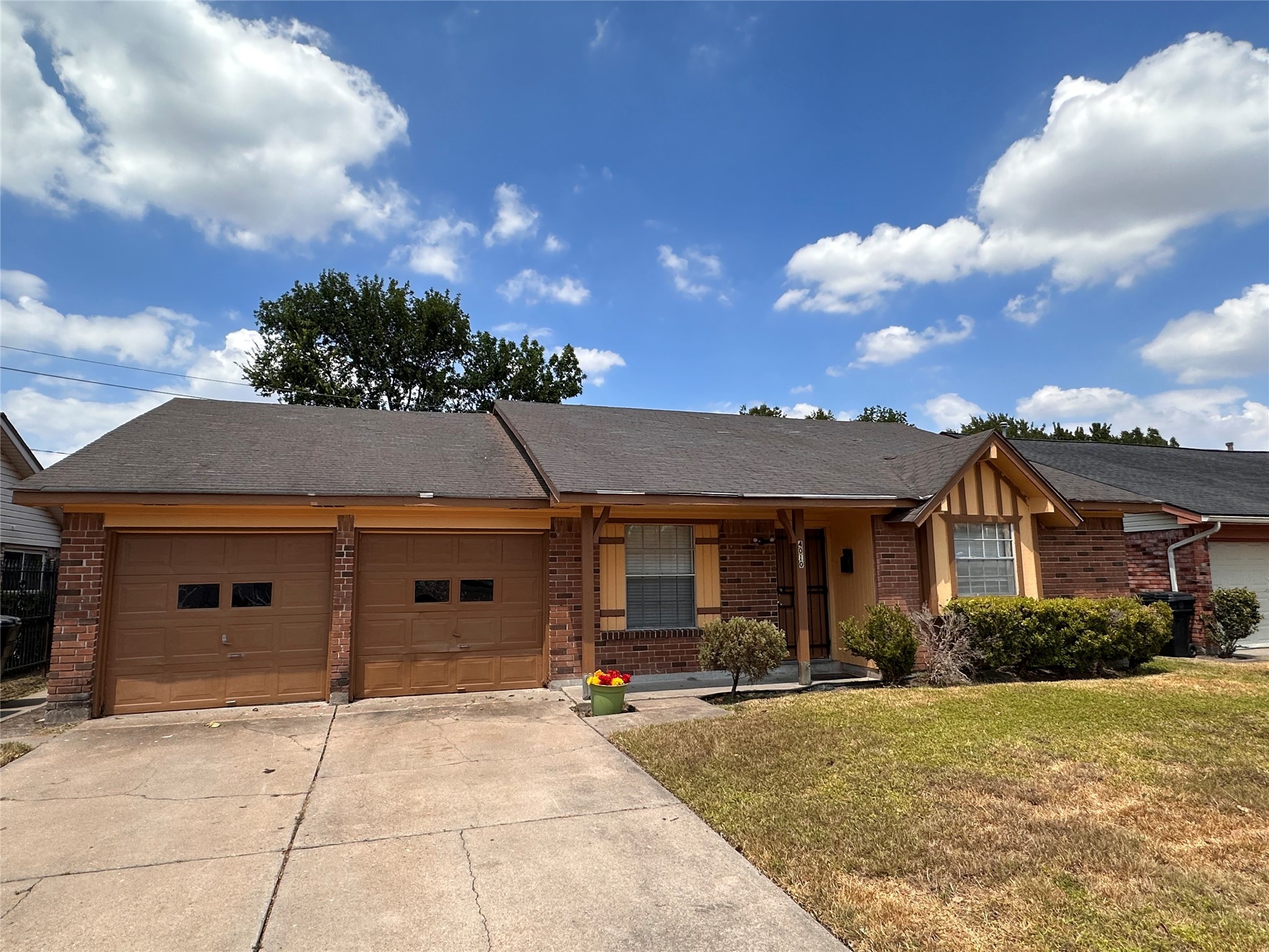 4010 Belgrade Drive Houston TX 77045