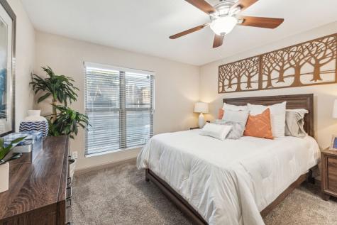10751 Meadowglen Lane Kate Houston TX 77042