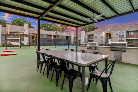 10751 Meadowglen Lane Kate Houston TX 77042