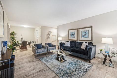 10751 Meadowglen Lane Kate Houston TX 77042