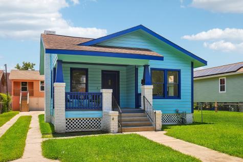 3807 Avenue M 1/2 Galveston TX 77550