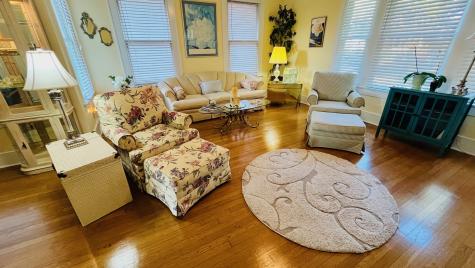 4623 Avenue N 1/2 Galveston TX 77551