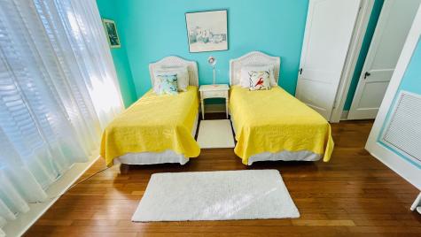 4623 Avenue N 1/2 Galveston TX 77551