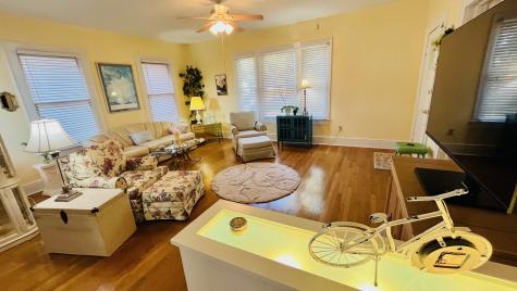 4623 Avenue N 1/2 Galveston TX 77551