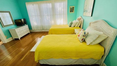 4623 Avenue N 1/2 Galveston TX 77551