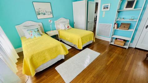 4623 Avenue N 1/2 Galveston TX 77551