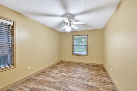 819 Elton Street Houston TX 77034