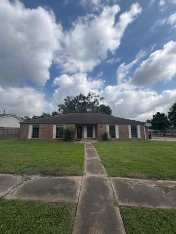7531 Glenheath Street Houston TX 77061