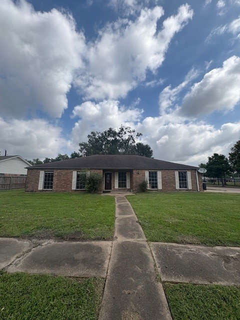7531 Glenheath Street Houston TX 77061