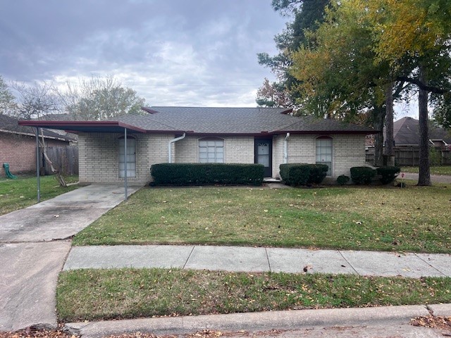 700 Stoneledge Drive Friendswood TX 77546