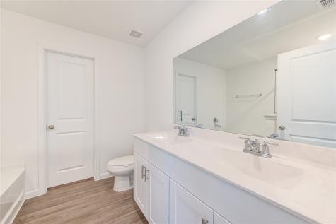 1008 Laguna Cove Drive Katy TX 77493