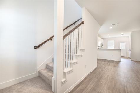 1008 Laguna Cove Drive Katy TX 77493