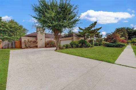 7830 Candle Lane Houston TX 77071