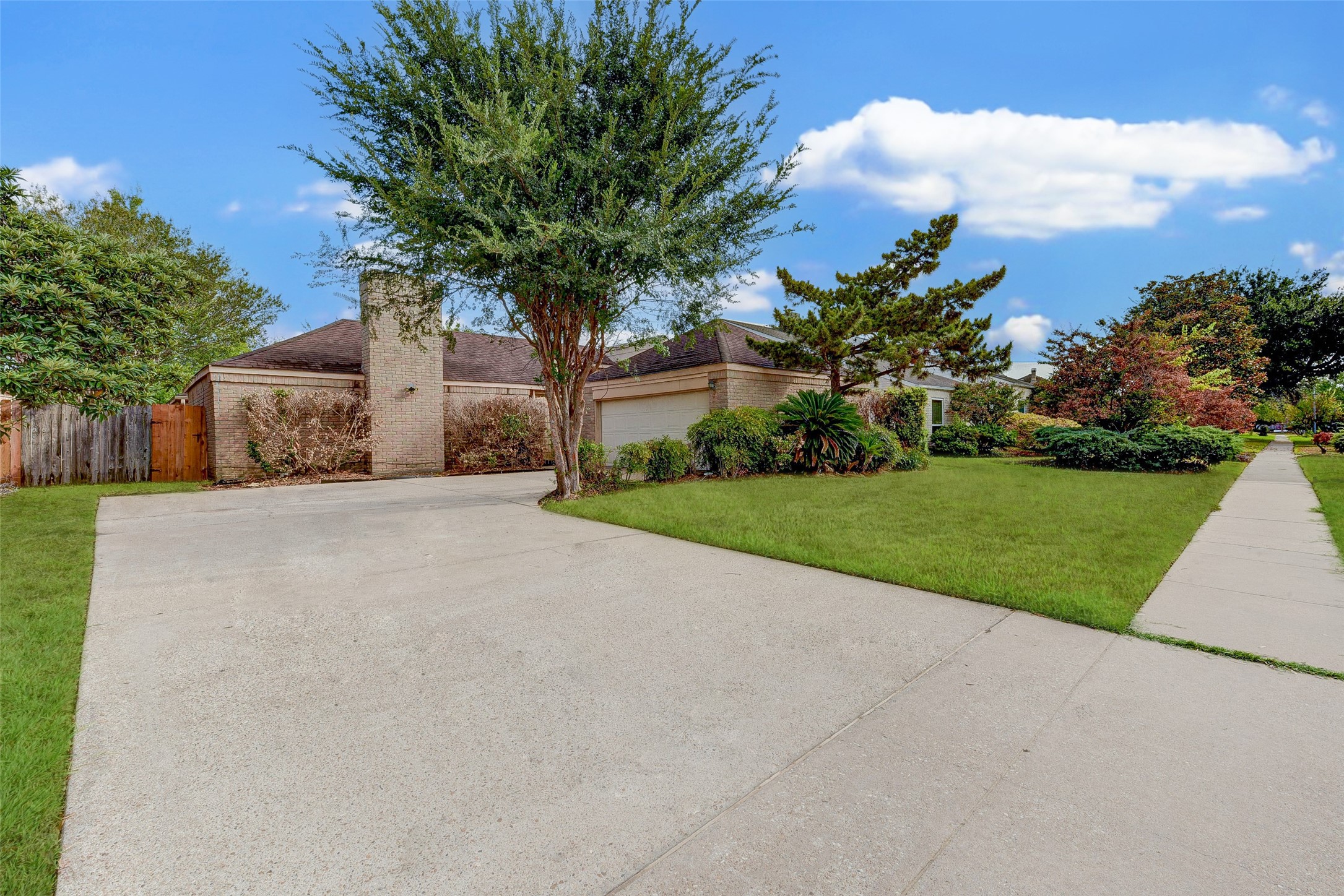 7830 Candle Lane Houston TX 77071