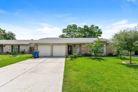 9702 Desert Flower Lane Houston TX 77086