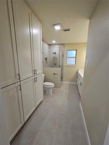 15522 Pleasant Valley Road Houston TX 77062