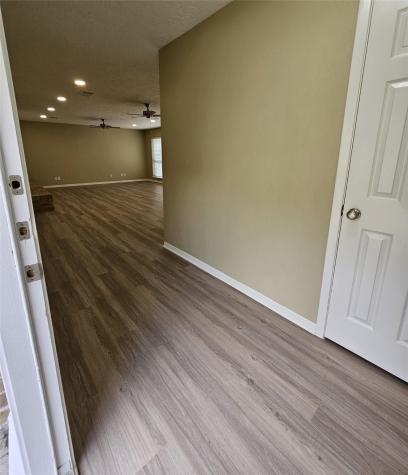 15522 Pleasant Valley Road Houston TX 77062
