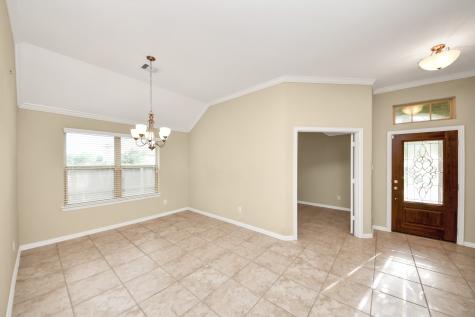 2439 Dark Elm Drive Fresno TX 77545