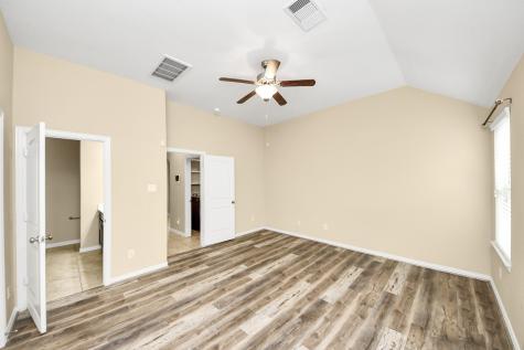 2439 Dark Elm Drive Fresno TX 77545